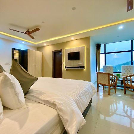 Hotel Kavita Palace Lansdowne Ngoại thất bức ảnh