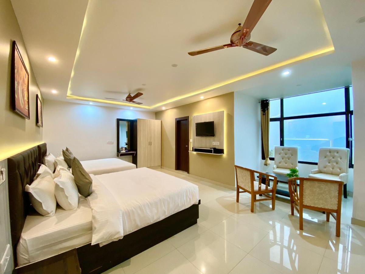 Hotel Kavita Palace Lansdowne Ngoại thất bức ảnh