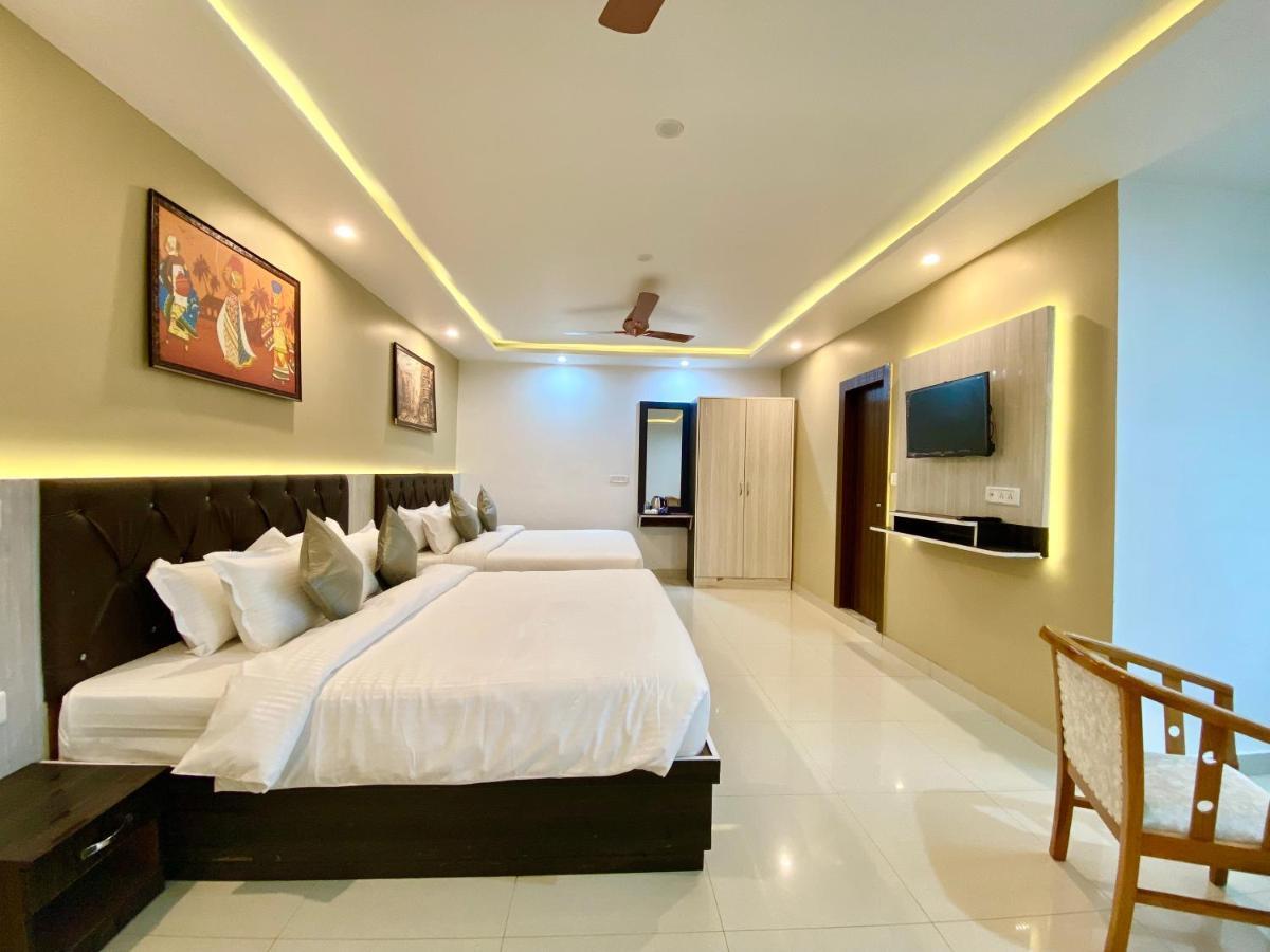 Hotel Kavita Palace Lansdowne Ngoại thất bức ảnh