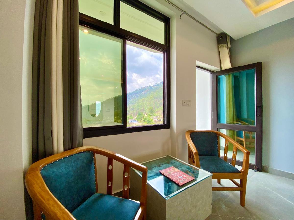 Hotel Kavita Palace Lansdowne Ngoại thất bức ảnh